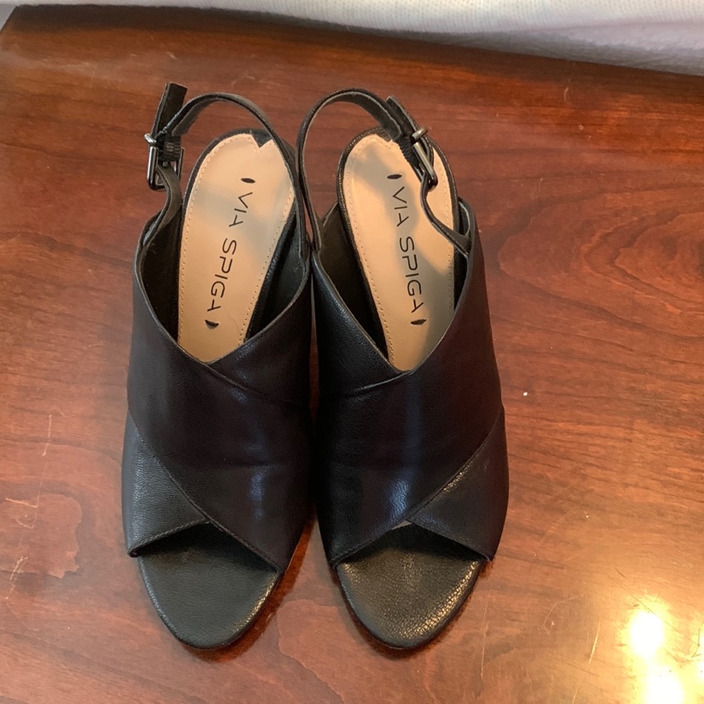 Via Spiga Black Leather Heels Size 5.5